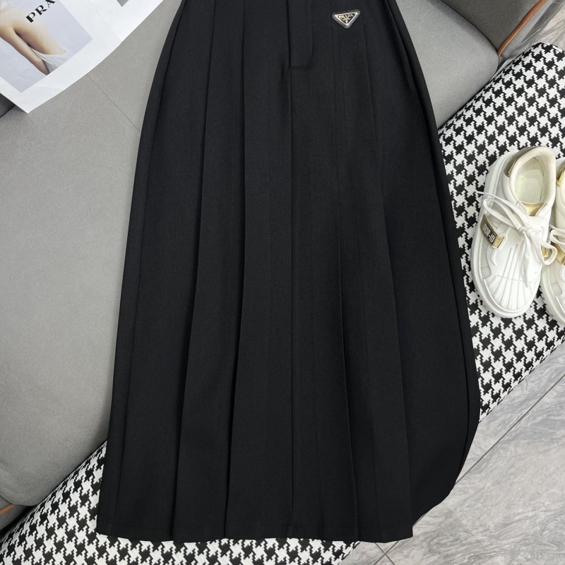 Pra*a skirts